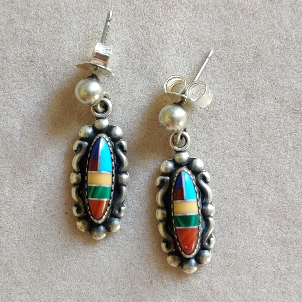 Vintage Sterling zuni mosaic stone earrings - Picture 3 of 5